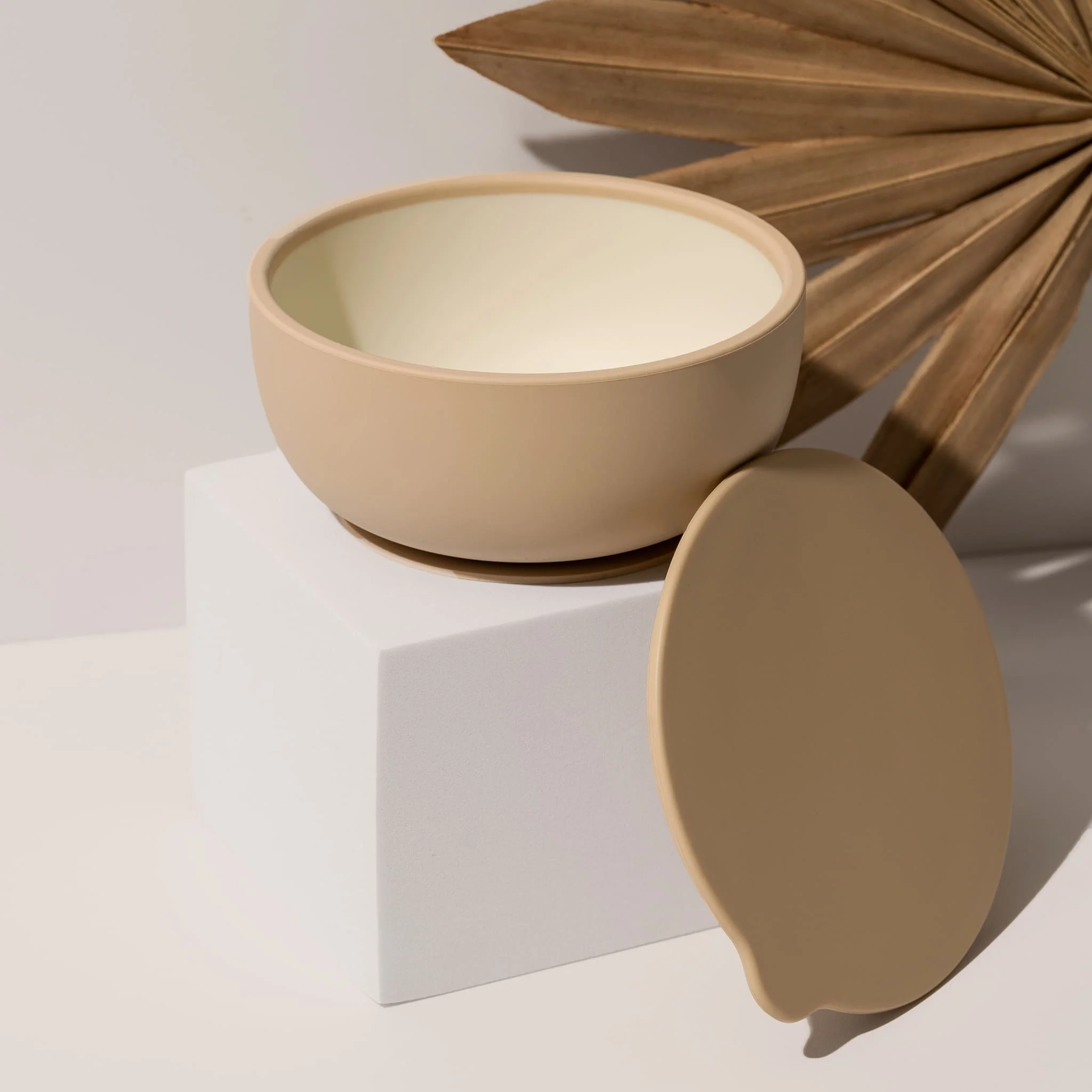 Bol à Ventouse en Silicone avec Couvercle - Sable - Image 2