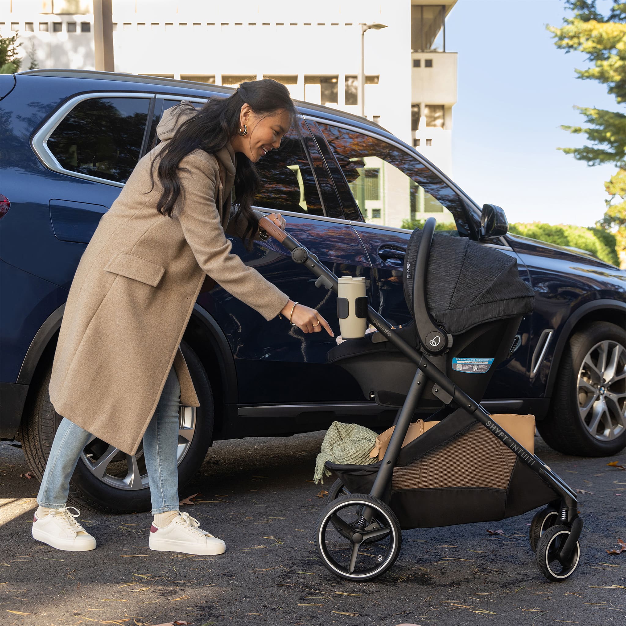 Système de Voyage Shyft Intuiti avec siège d’auto Revolve 180 Litemax NXT - Noir - Image 9