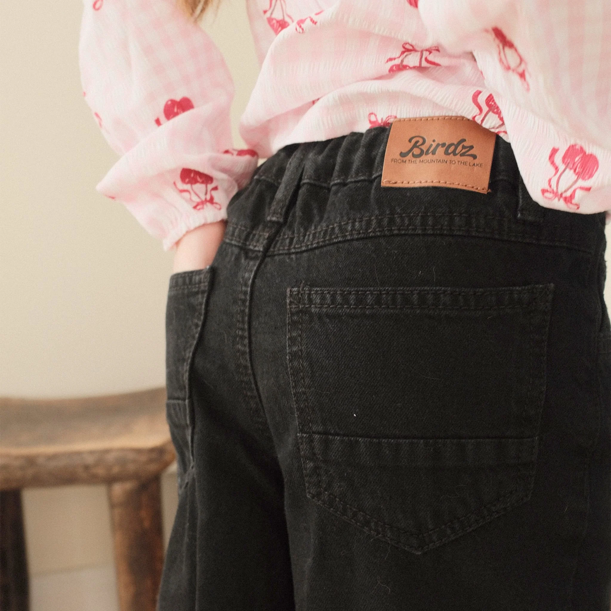 Jeans Jambe Large Noir 10-16ans - Image 2