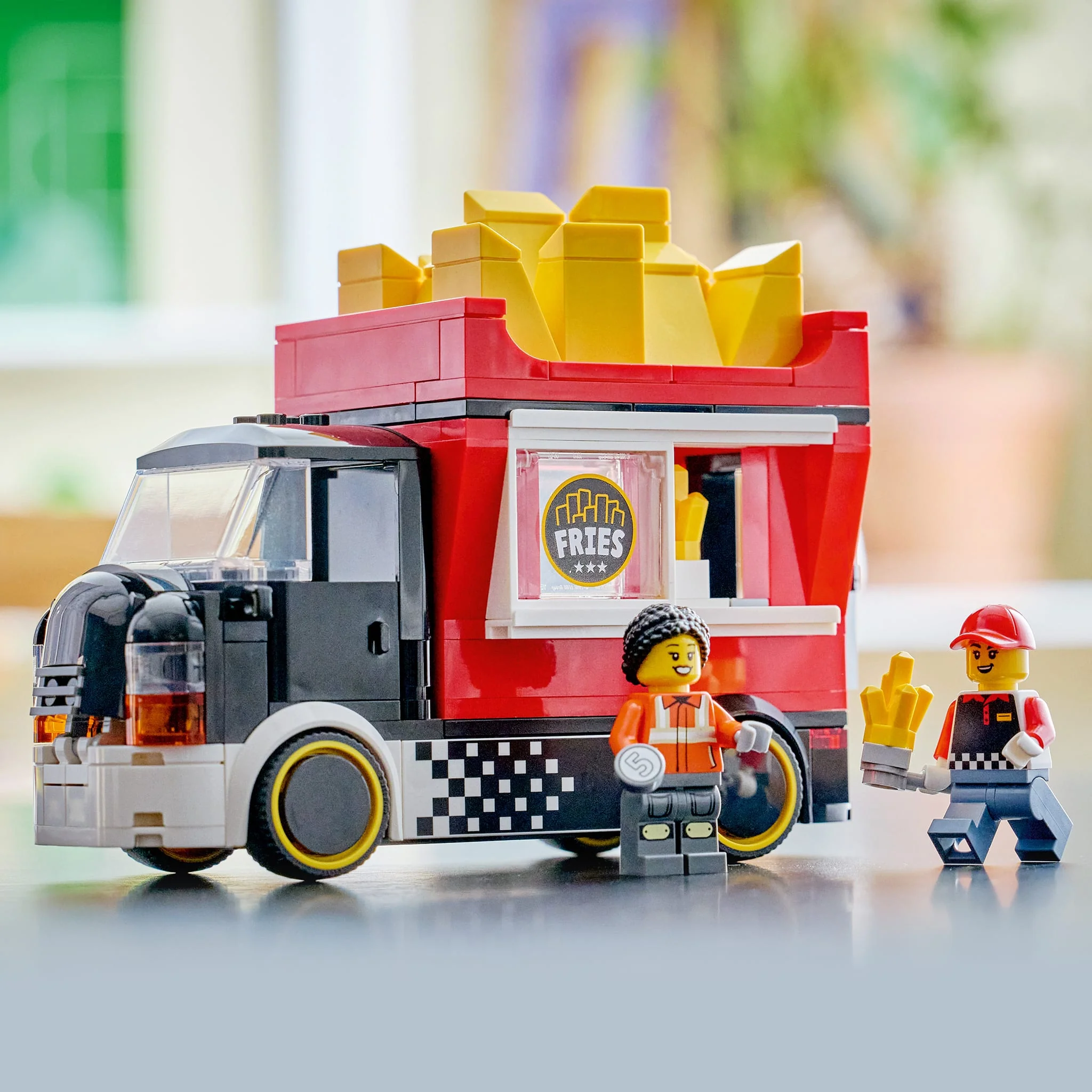 LEGO® City Le camion de frites - Image 7