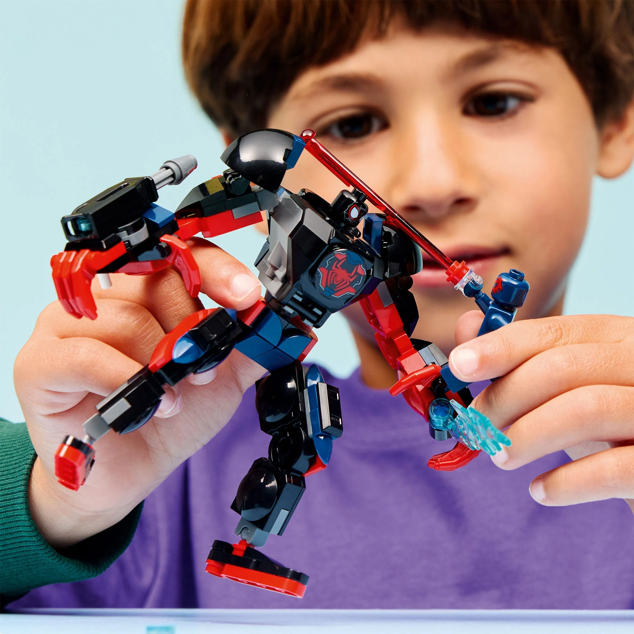 LEGO® Marvel Le robot de Miles Morales contre Spider-Man 2099 - Image 2