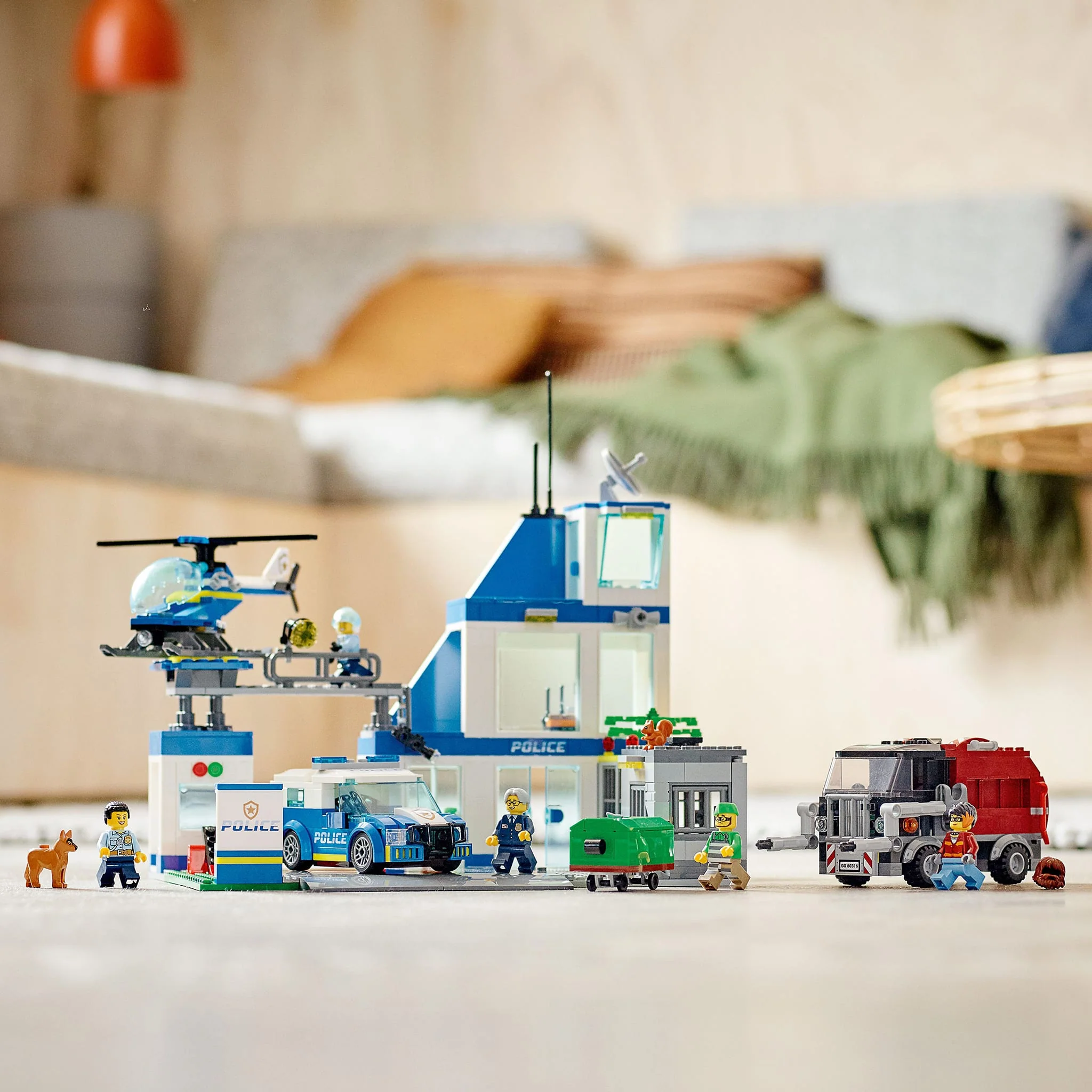 LEGO® City Le poste de police - Image 6