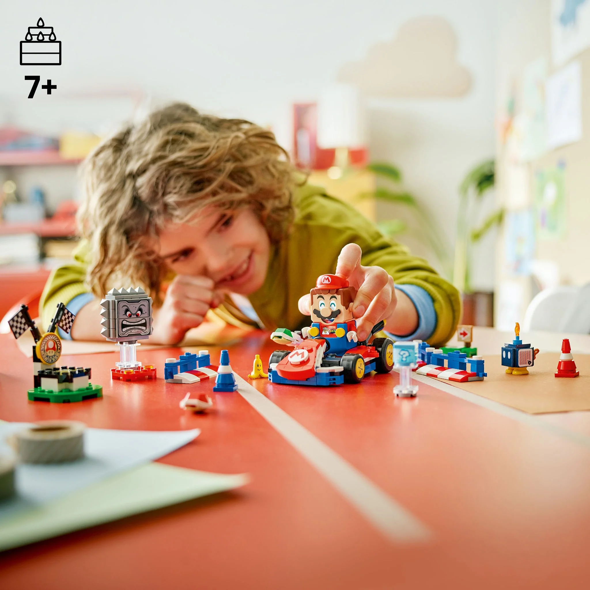 LEGO® Super Mario™: Mario Kart™ – LEGO® Mario™ interactif et kart standard - Image 2