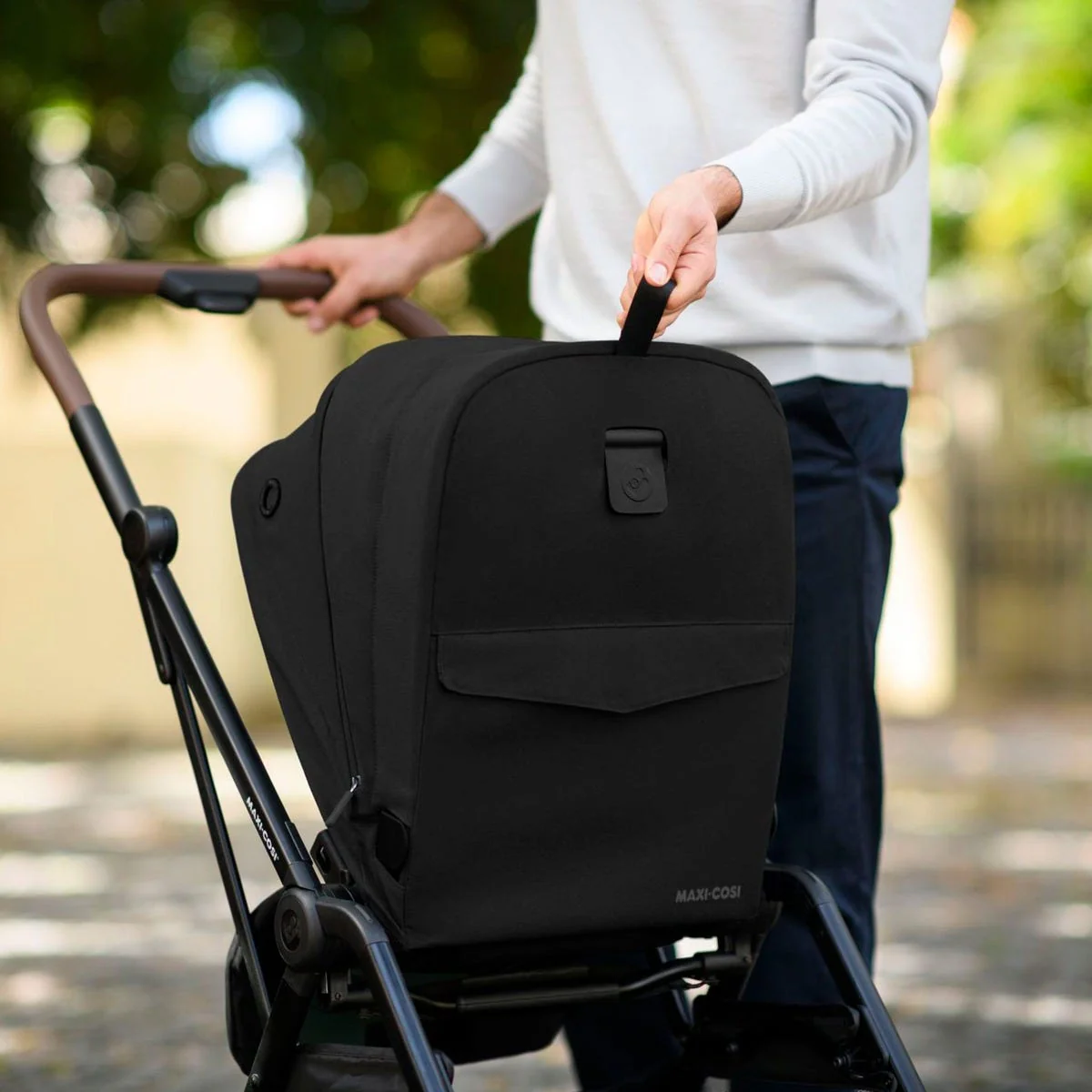 Poussette Ultra Compacte Leona - Essentiel Noir - Image 11