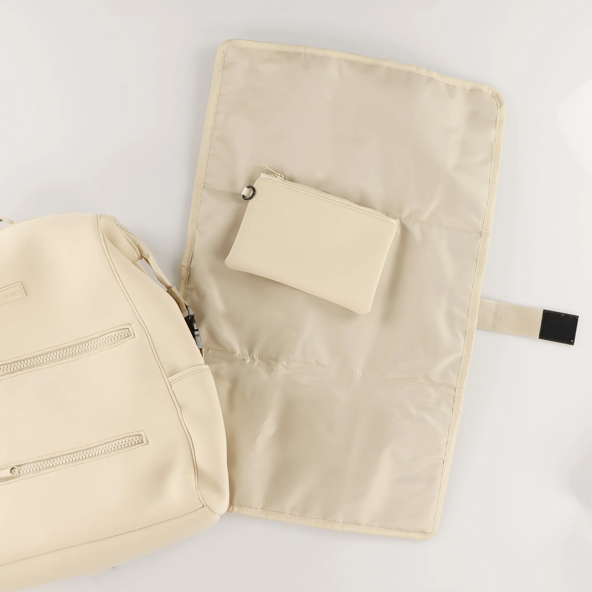 Sac à Couches Beige - Image 4