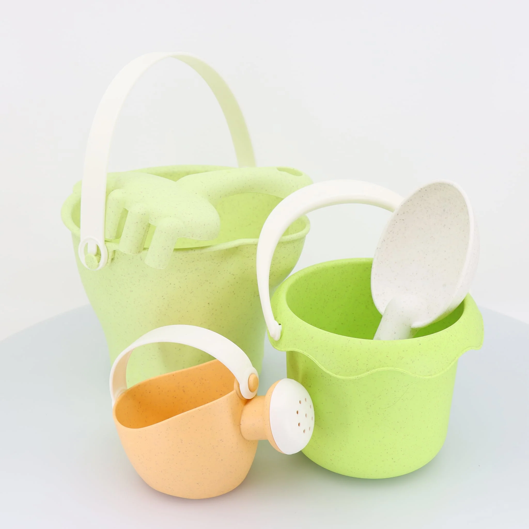 Seau et Jouets De Plage - Image 4