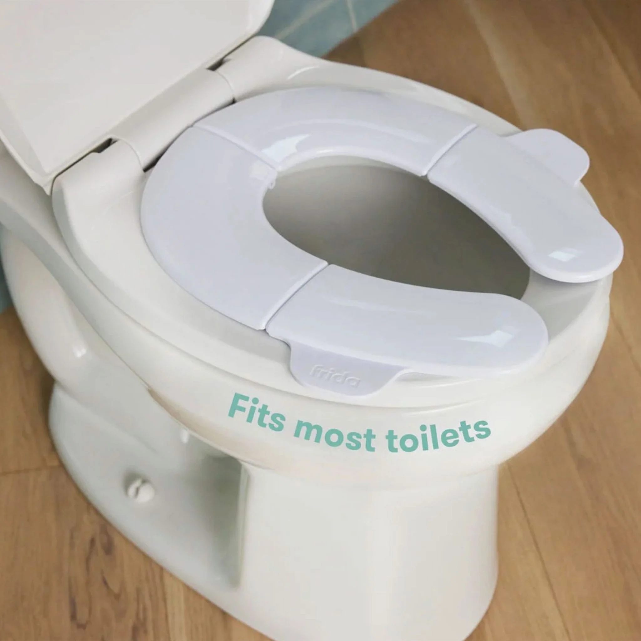 Siège de Toilette Pliable et Transportable - Image 2
