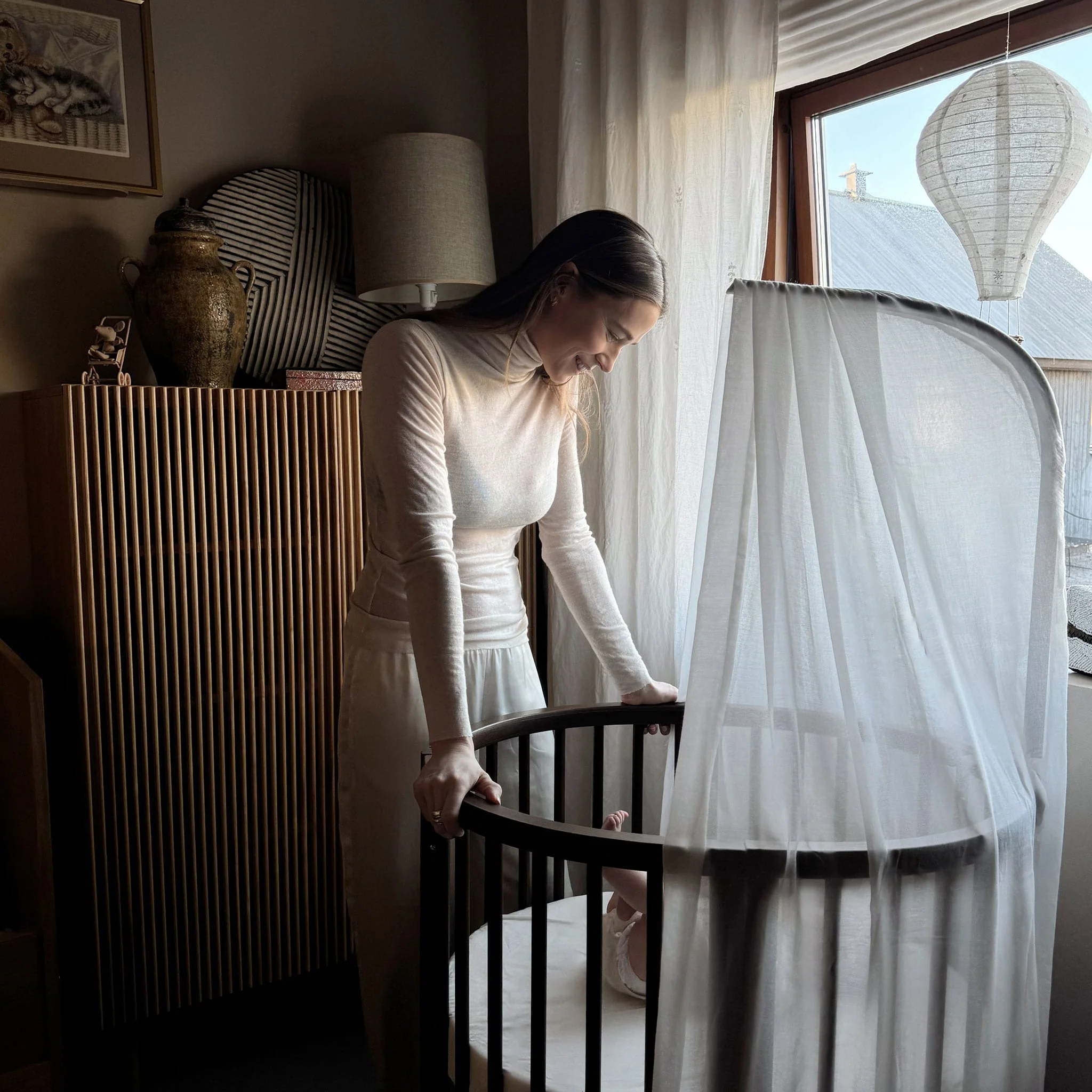 Mini Couchette Stokke® Sleepi™ V3 avec Matelas -  Brun - Image 13