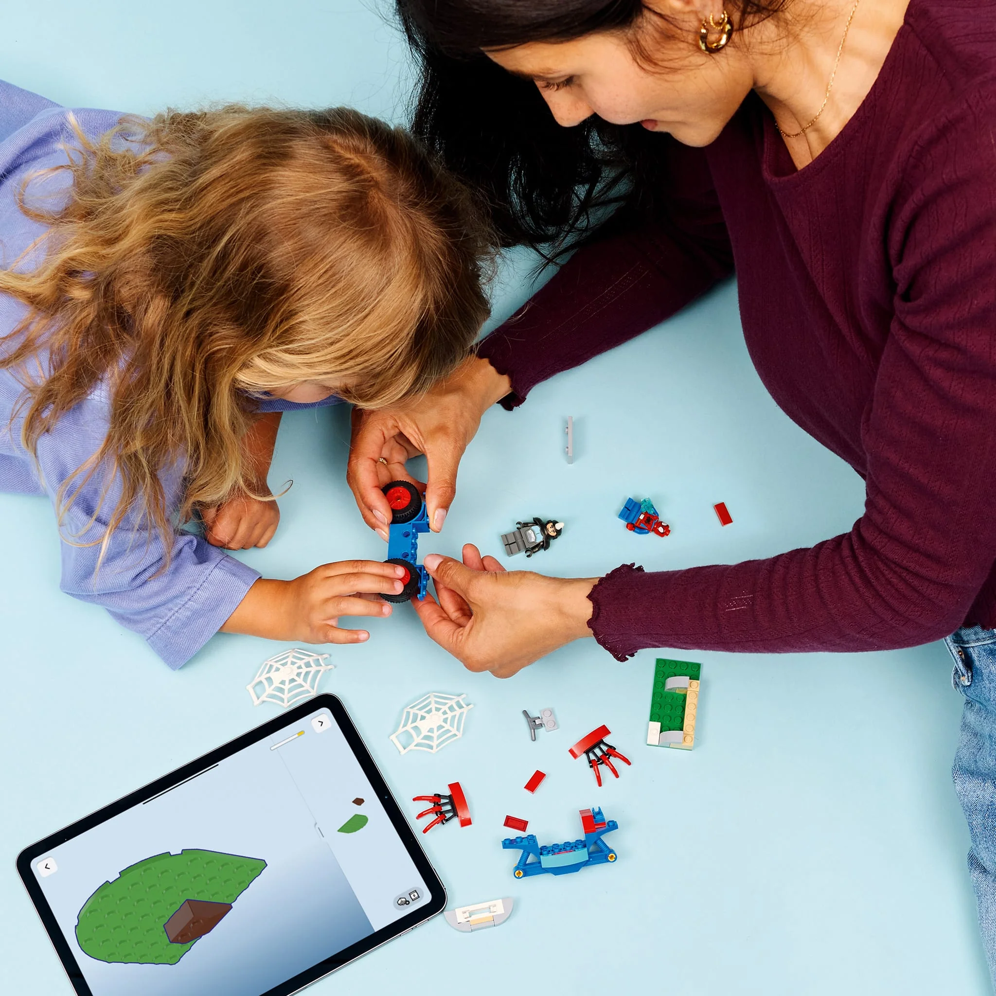LEGO® ǀ Marvel Spidey et ses incroyables amis Spider-Man sur sa moto contre Rhino - Image 3