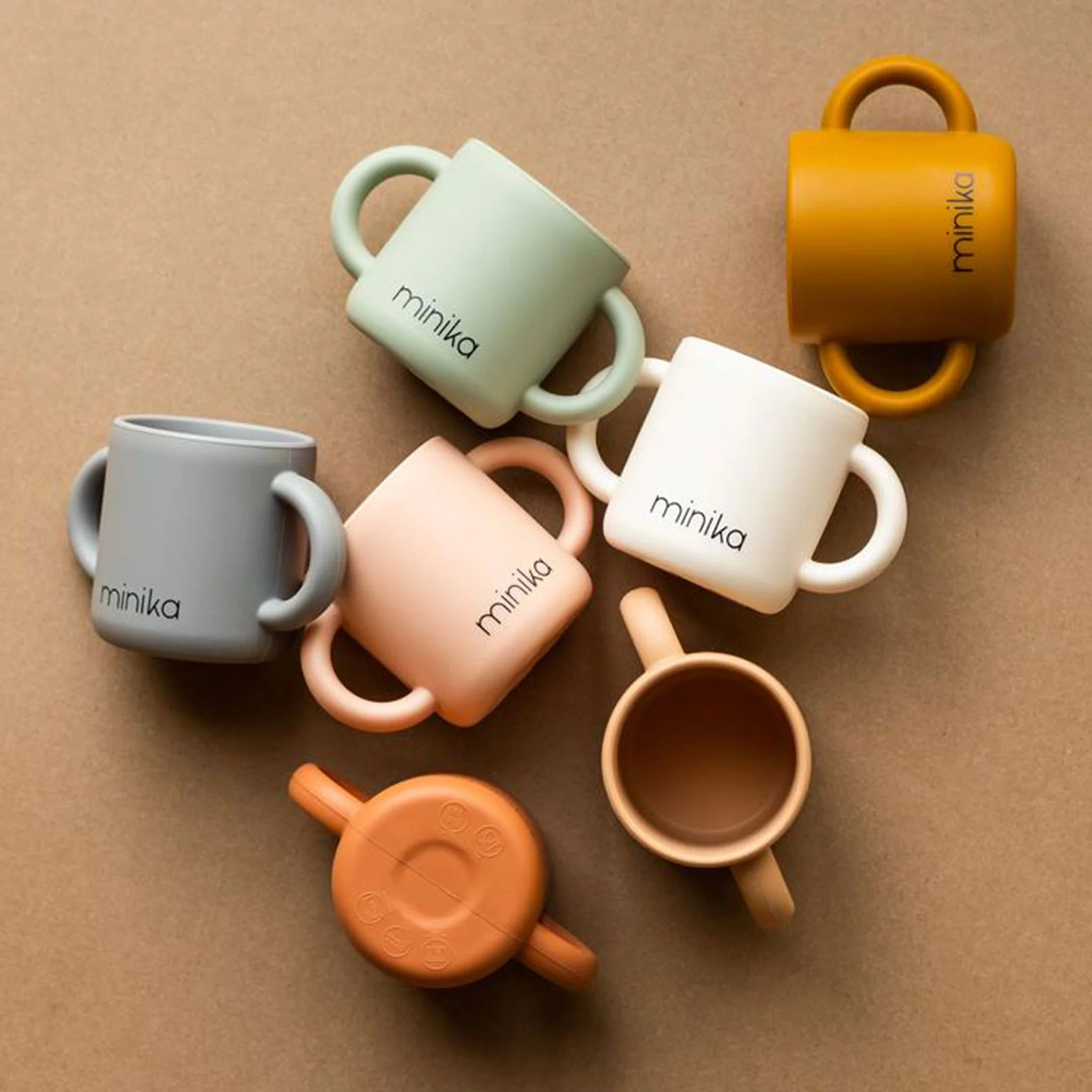 Tasse d'Apprentissage en Silicone avec Poignées - Image 6