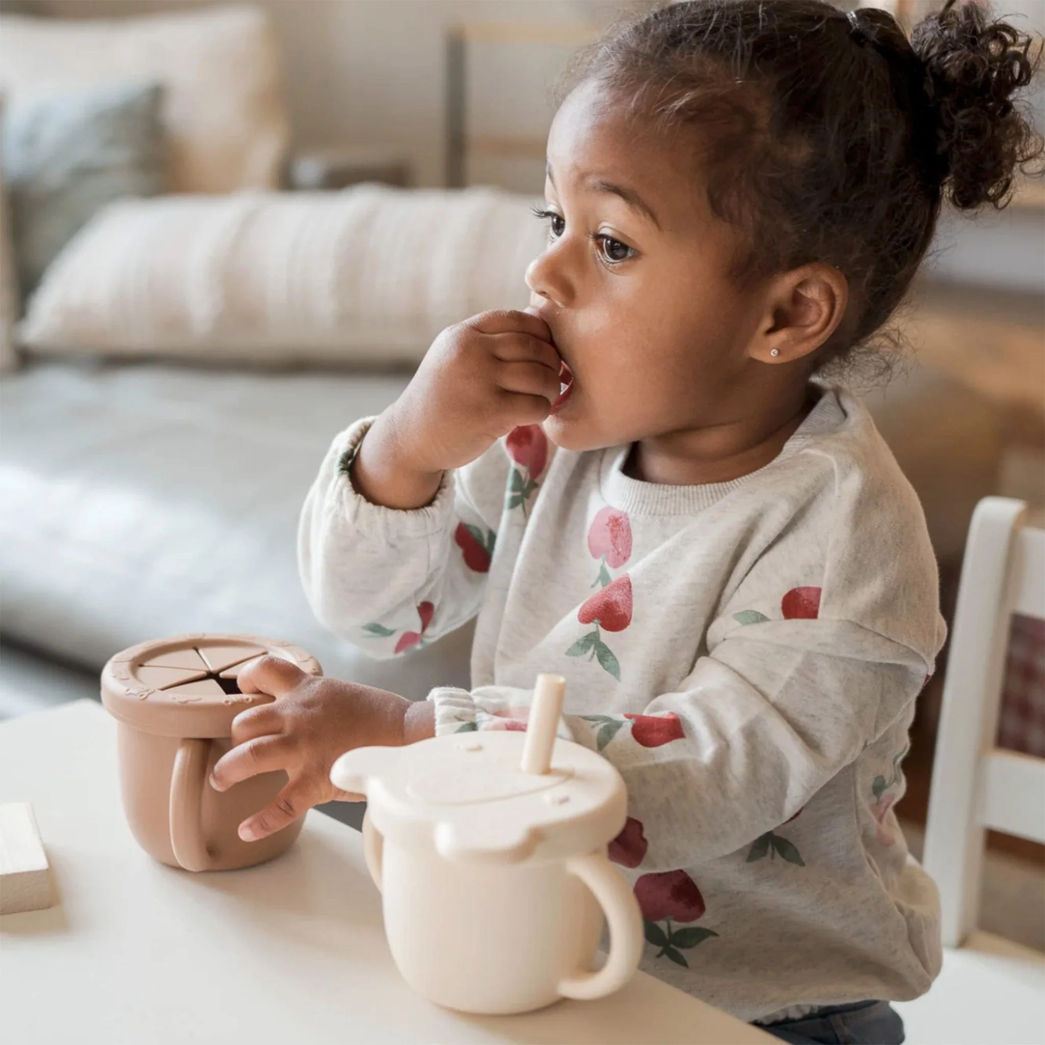 Tasse d'apprentissage 2-en-1 pour collation et liquide - Crème - Image 3